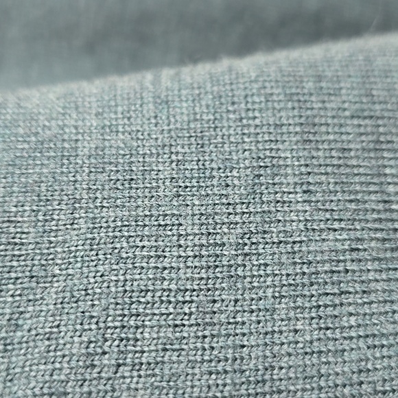 Jos A Bank Signature 100% Merino Wool V Neck Pullover Sweater - Picture 3 of 5